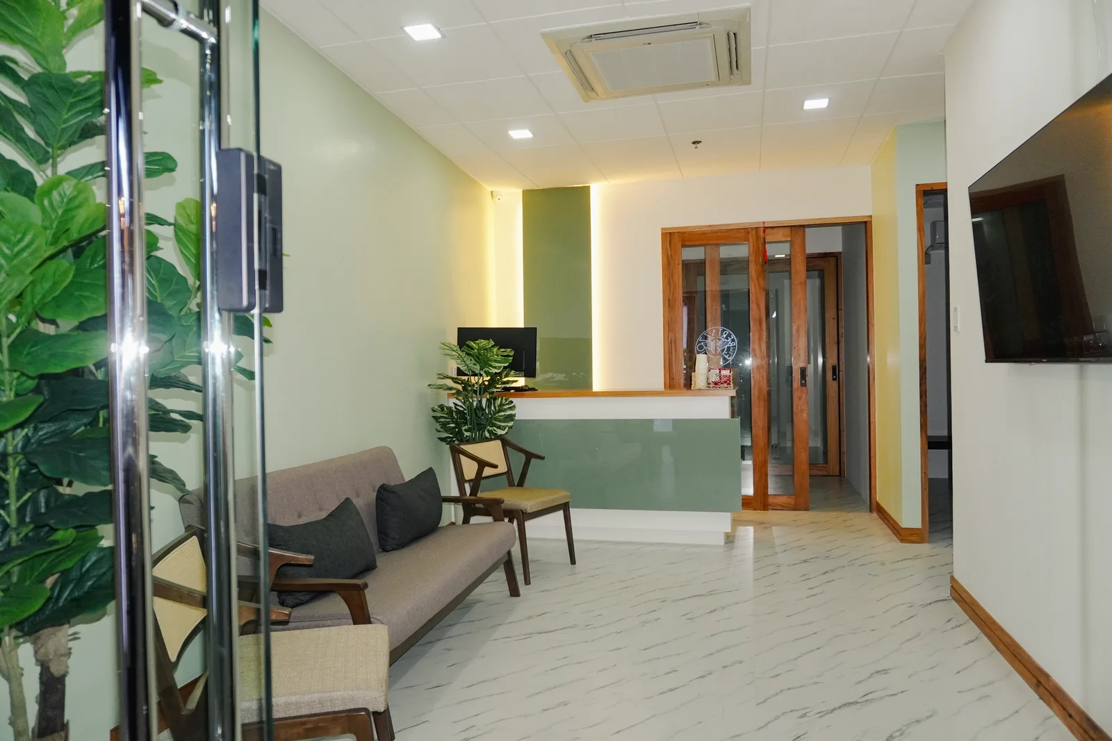 APV Healthcare office reception from the entry